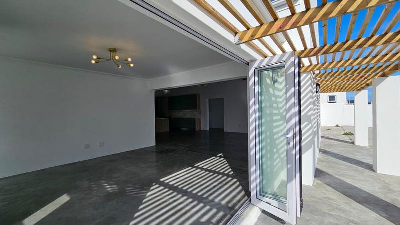 3 Bedroom Property for Sale in Lampiesbaai Western Cape